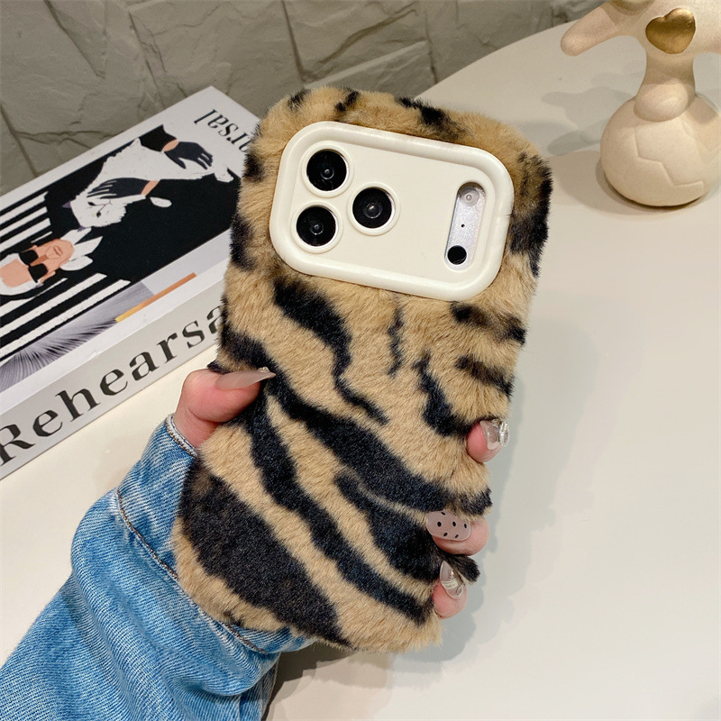 Luxury Zebra Pattern Fluffy Pl - Apple Iphone 15 ulasan dan harga